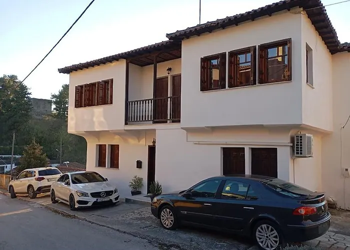 别墅 Hill 特里卡拉